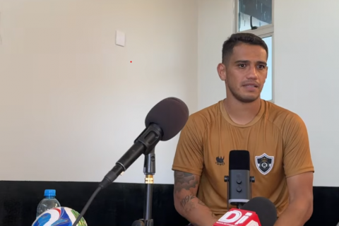 Real Clube apresenta  o goleiro André Stov, o zagueiro Alex Augusto e o volante Guilherme Pitbull para o campeonato goiano da terceira divisão