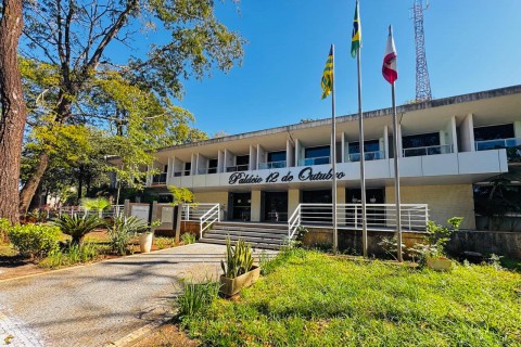 Contas públicas de Itumbiara: com receitas frustradas, administração pública diminui despesas no funcionamento