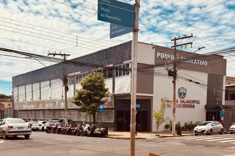 Município de Itumbiara publica lei e vereador ganha incremento de R$ 4,5 mil na Mesa Diretora e presidência de Comissão