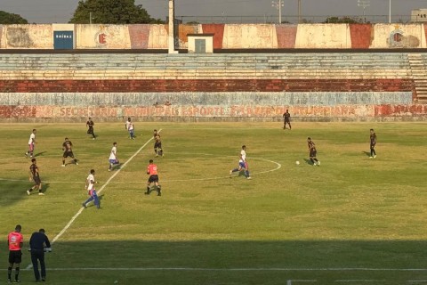 ITUMBIARA FAZ 2 A 0 EM 13 MINUTOS MAS LEVA O EMPATE NO SEGUNDO TEMPO CONTRA O CERRADO
